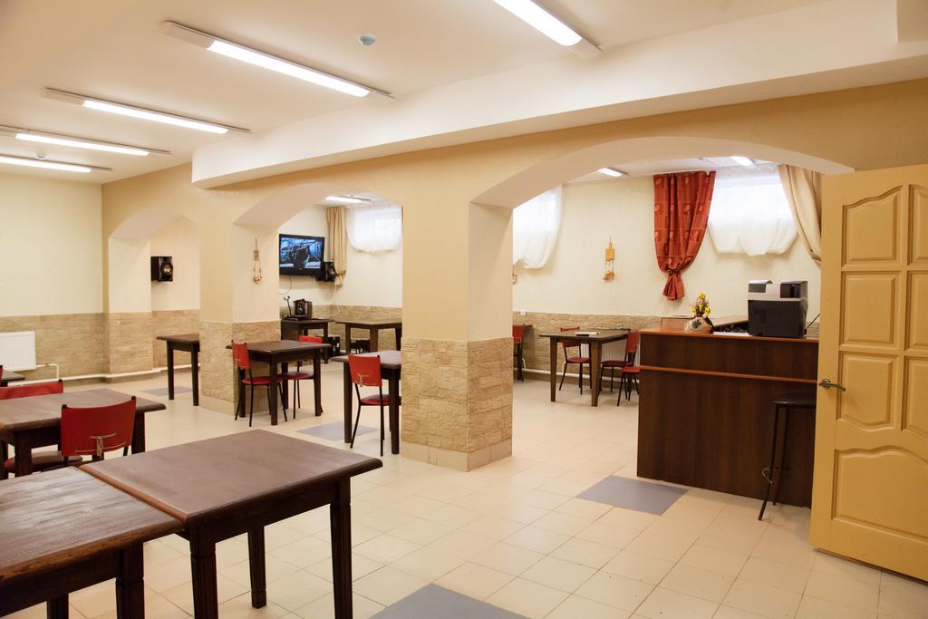 Skobar Mini Hotel Псков Екстериор снимка